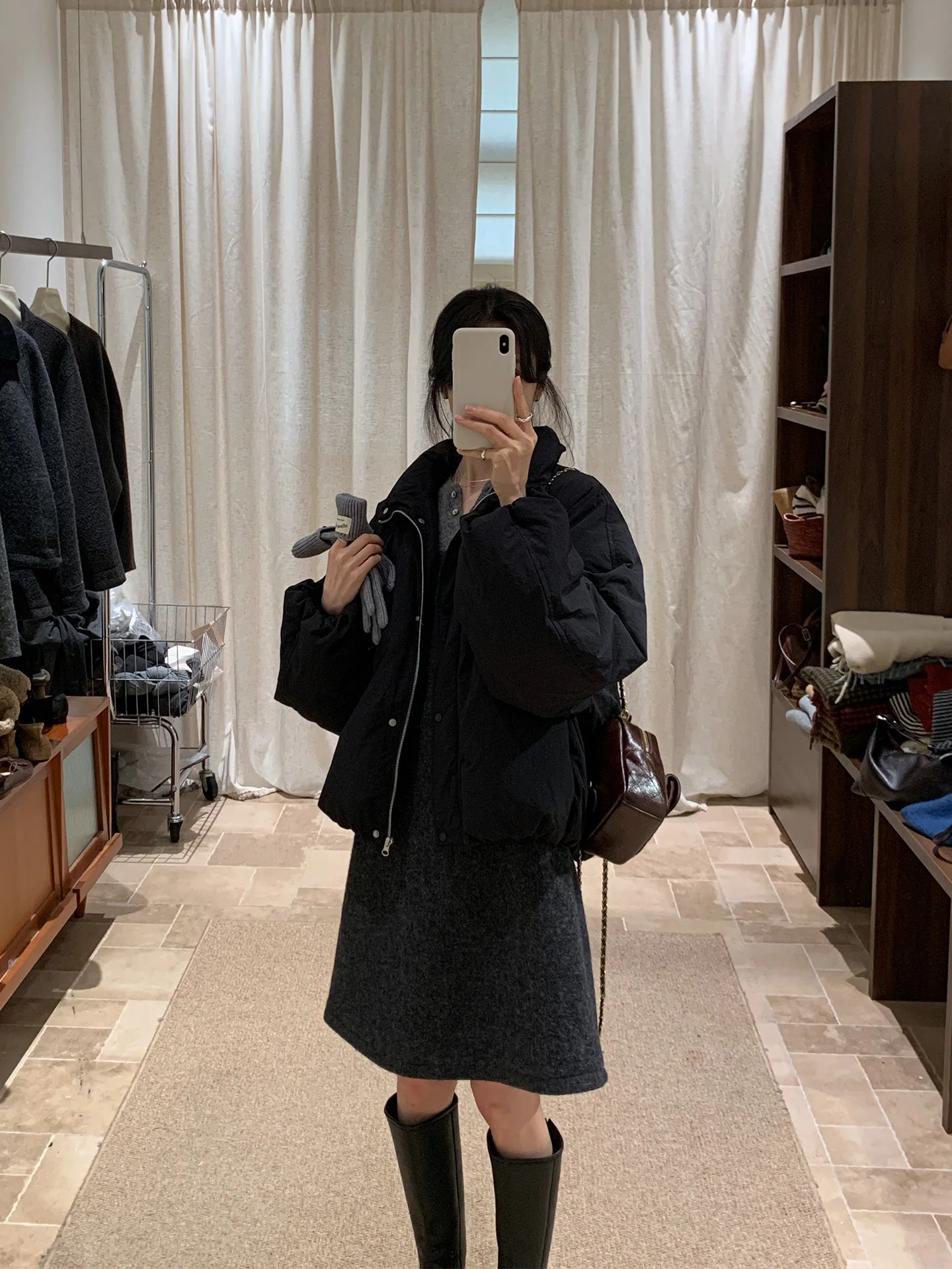 Jaqueta Feminina Coreana de Gola Alta Acolchoada Quente de Inverno Cor Pura Nova Chegada