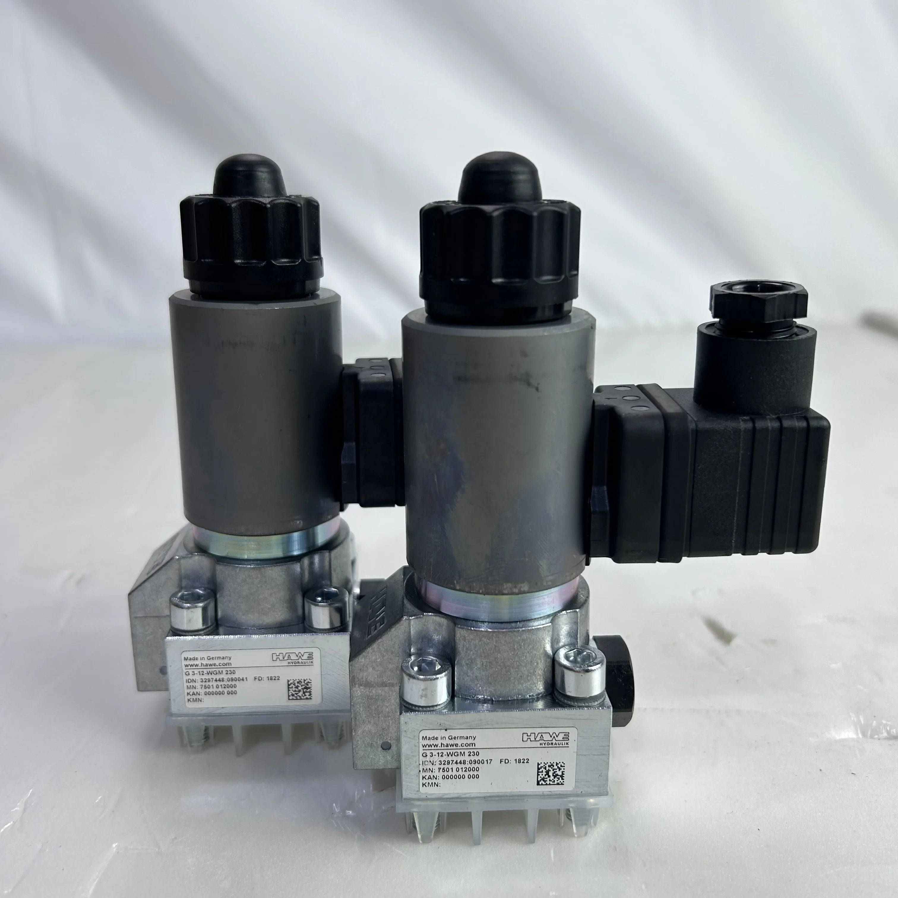 

HAWE High-quality hydraulic direction valve G3-12-WGM230