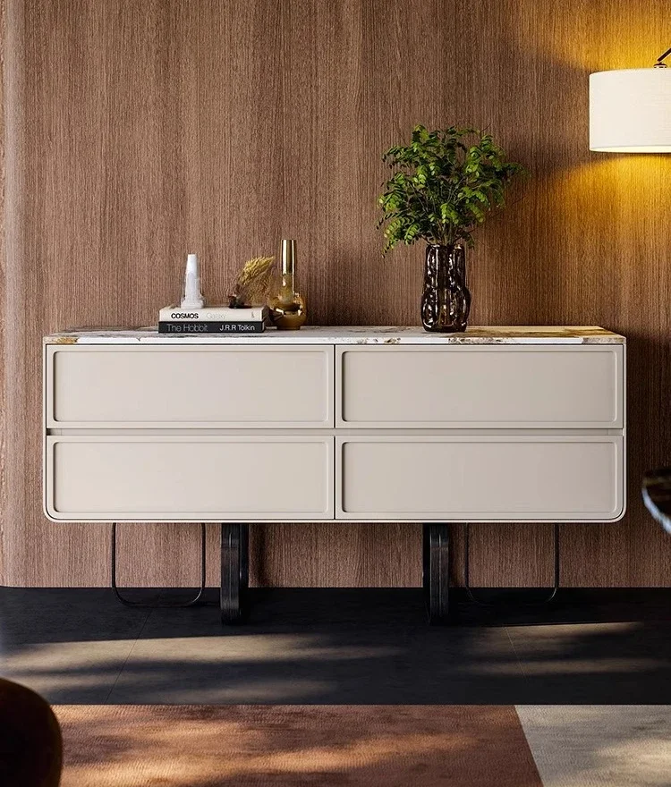 

Итальянский светлый роскошный обеденный боковой шкаф высокого класса, роскошный современный простой входной шкафчик из нержавеющей стали