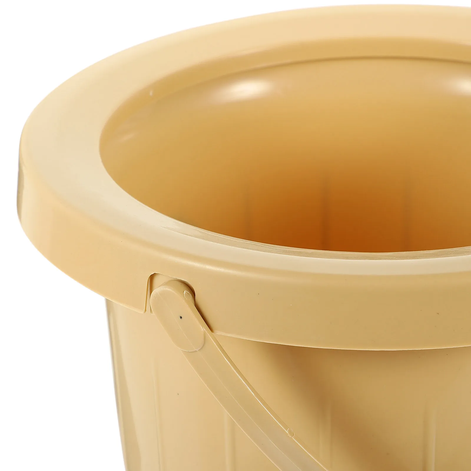 

Urine Bucket Pot Women Urination Device Portable Cups Female Pee Indoor Urinal Bottle Household Spittoons Night Spittoon