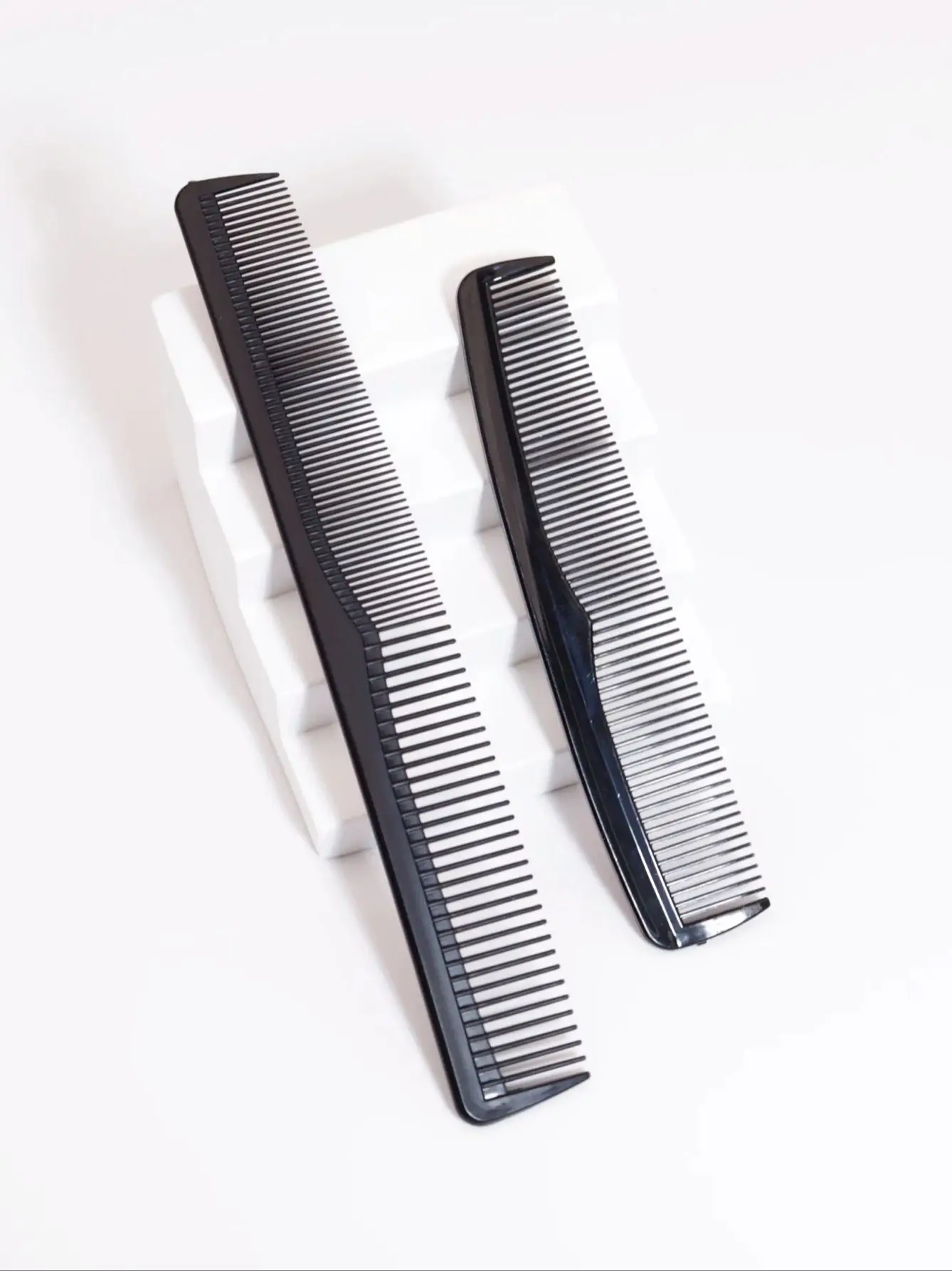 Anti-Static Heat-Resistant Fine Plastic Comb Set (2 Pieces)