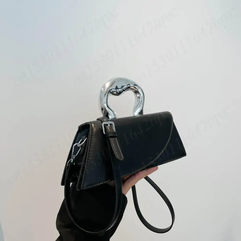 

Chic Leather Tote Handbag Solid Color Shoulder Crossbody Bag Short Handle Clutch Bags Luxury Designer Commuting Top Handle Bag