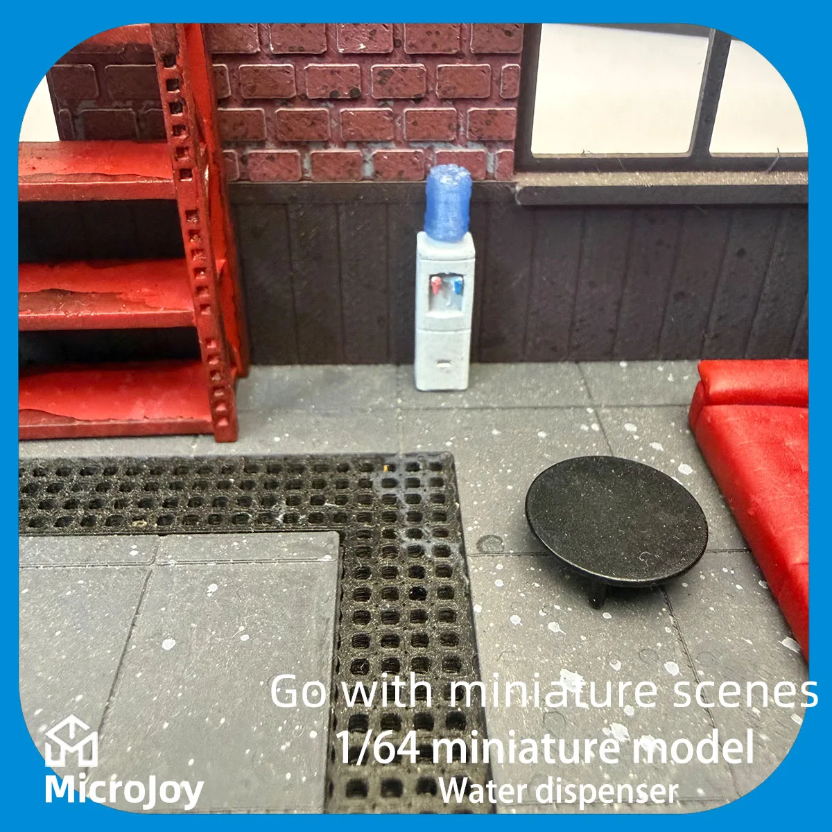 Detailed Scene: 1:64 Scale Miniature Model Mini Water Dispenser Ornament, Car Model Interior Scene, Water Dispenser with Vintage-Style Arrangement