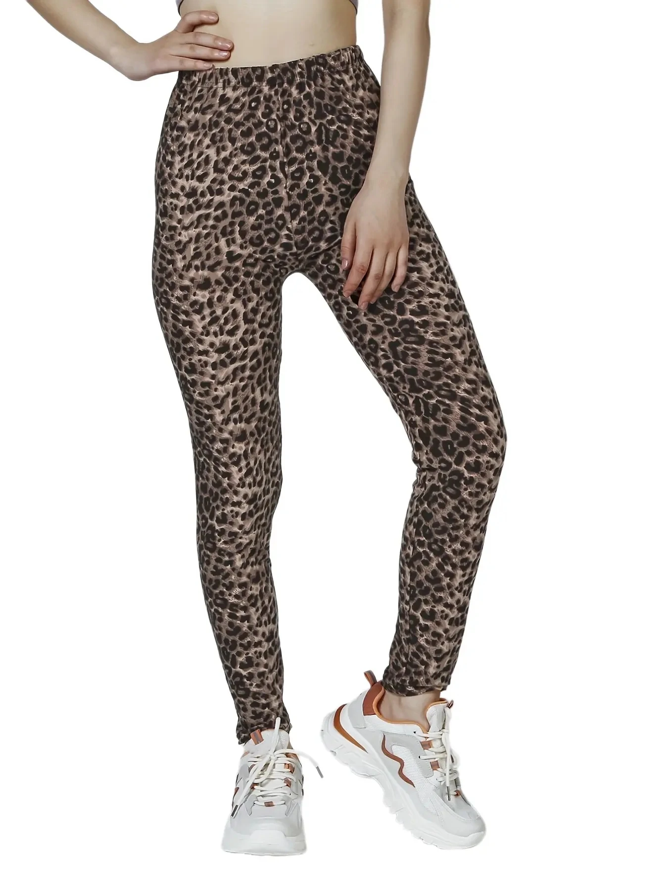 New Colorful Stripe Leopard Pattern Fashionable and Novel Outgoing Sexy Women\'s 9-point Underpants