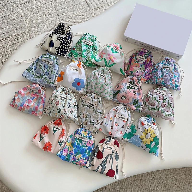 1Pc Cute Cloth Floral Travel Cosmetic Lipstick Coin Purse Storage Bag Makeup Handbags Women Wallet Organizer Small Pouch Bags