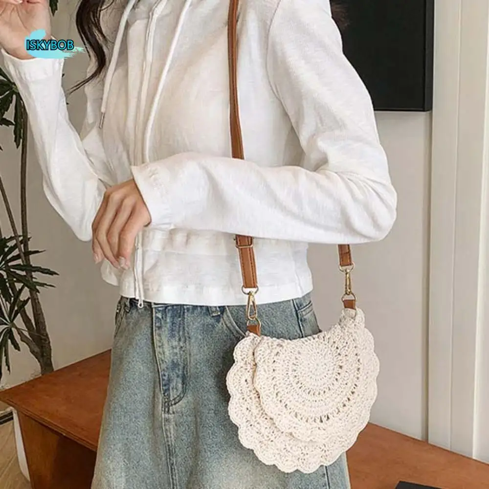 

Flower Edge Cotton Thread Woven Bag Hollowed Out Large Capacity Straw Crossbody Pouch Breathable Lightweight