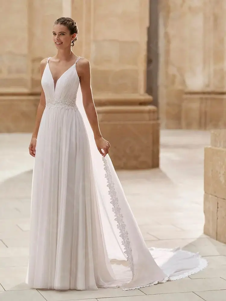 Customized 2025 New Summer Wedding Dresses Boho Bridal Gowns Lace with Cape Bride Dresses Beach Wedding Gown Back Out Sleeveless