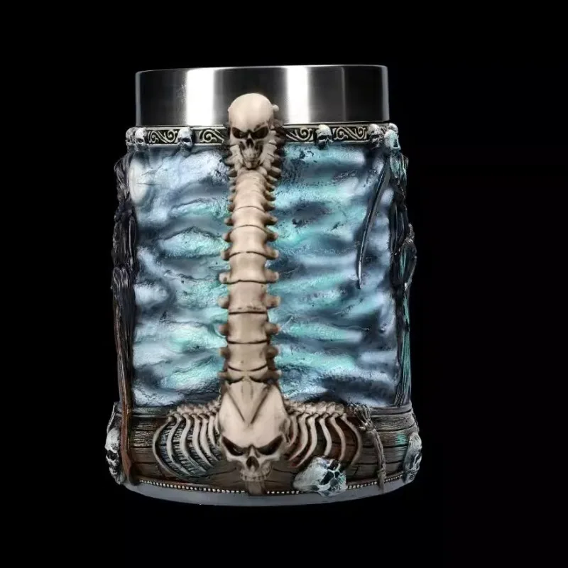 3D 600ml Beer Mug,Coffee Cup for Men,Horror Themed Coffee Cup for Halloween, Birthday, Gothic Home Decor & Collectible Gif