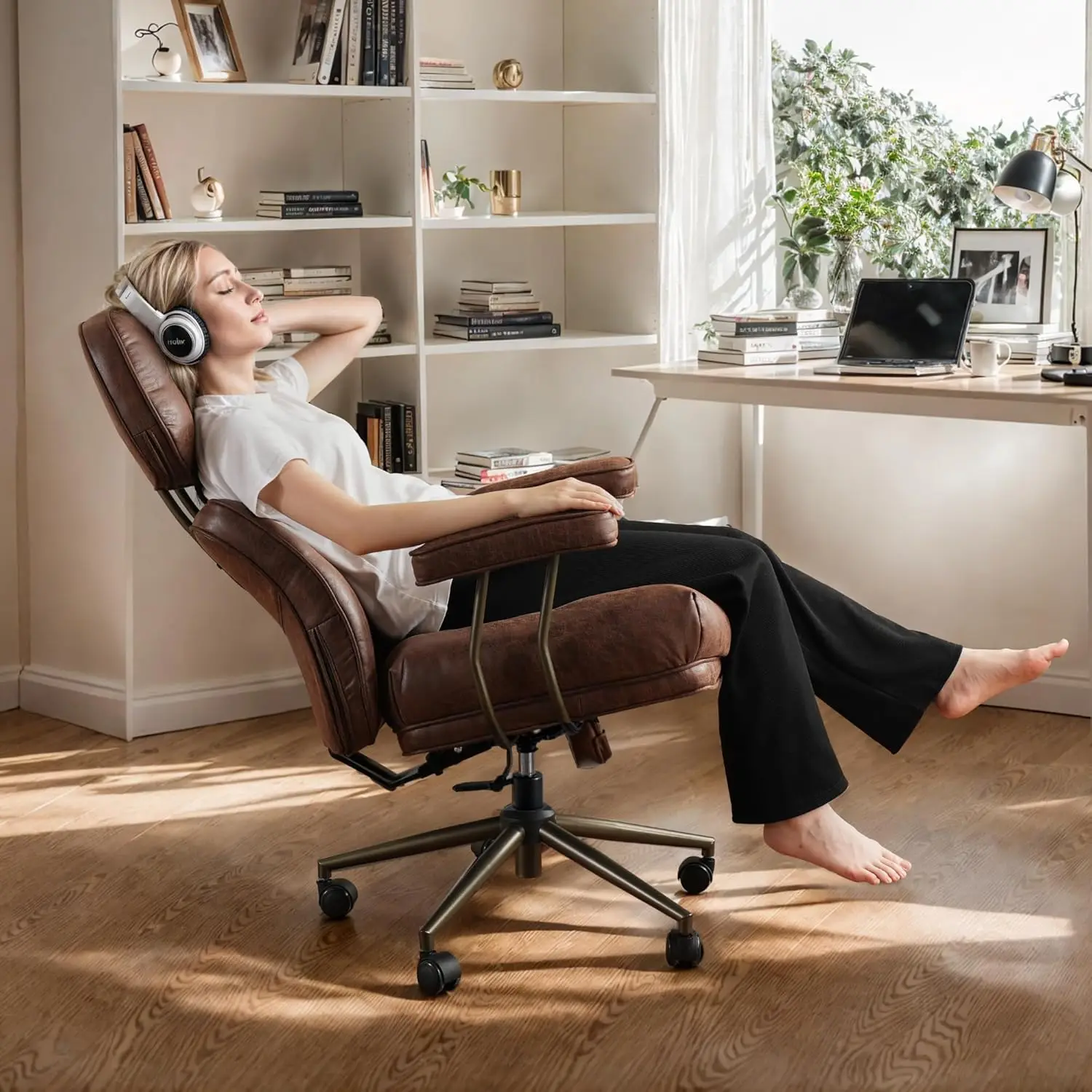 

Ergonomic Big and Tall Computer Desk Chairs, Executive Breathable Suede Chair with Adjustable High Back,Swivel with Rocking