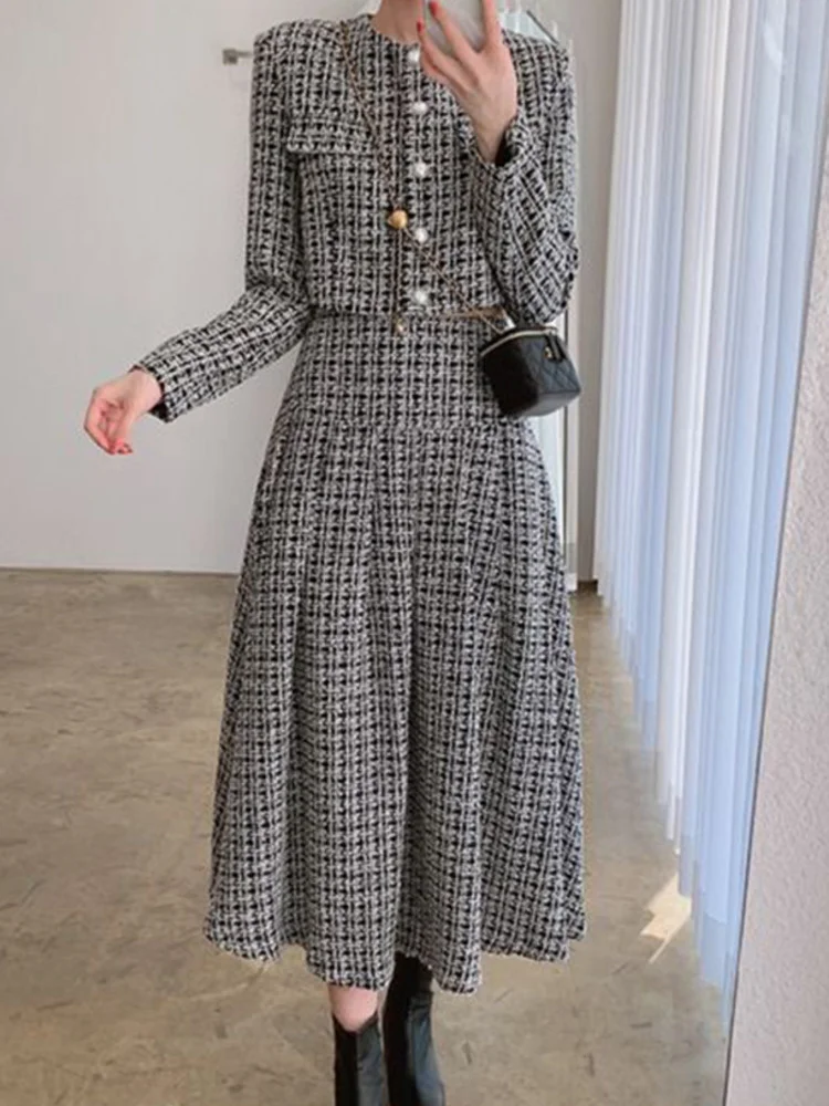 

Casual Temperament Tweed Plaid O-neck Women Short Suit + High Waist Pleated Skirt Two-piece Set 2022 Autumn Tide M013
