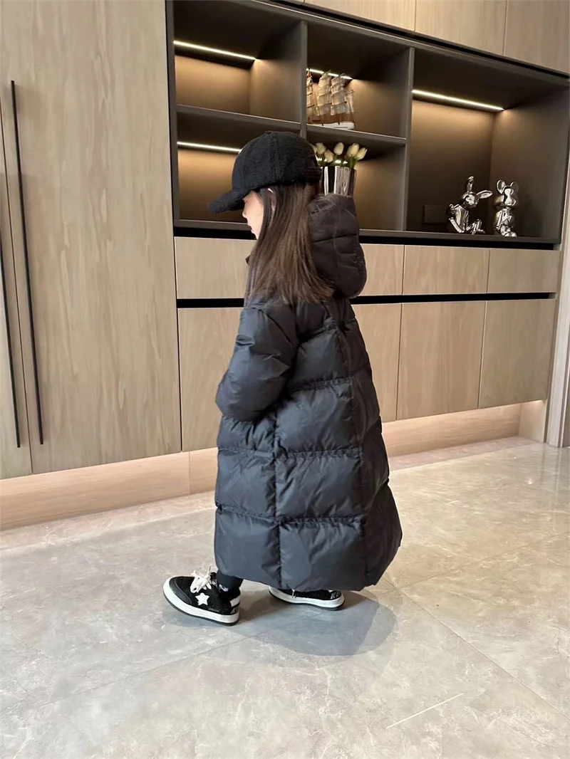 Piumino Casual più lungo moda per ragazze parka con cappuccio adolescenti inverno addensare capispalla caldi 2023 nuovi bambini soprabito con