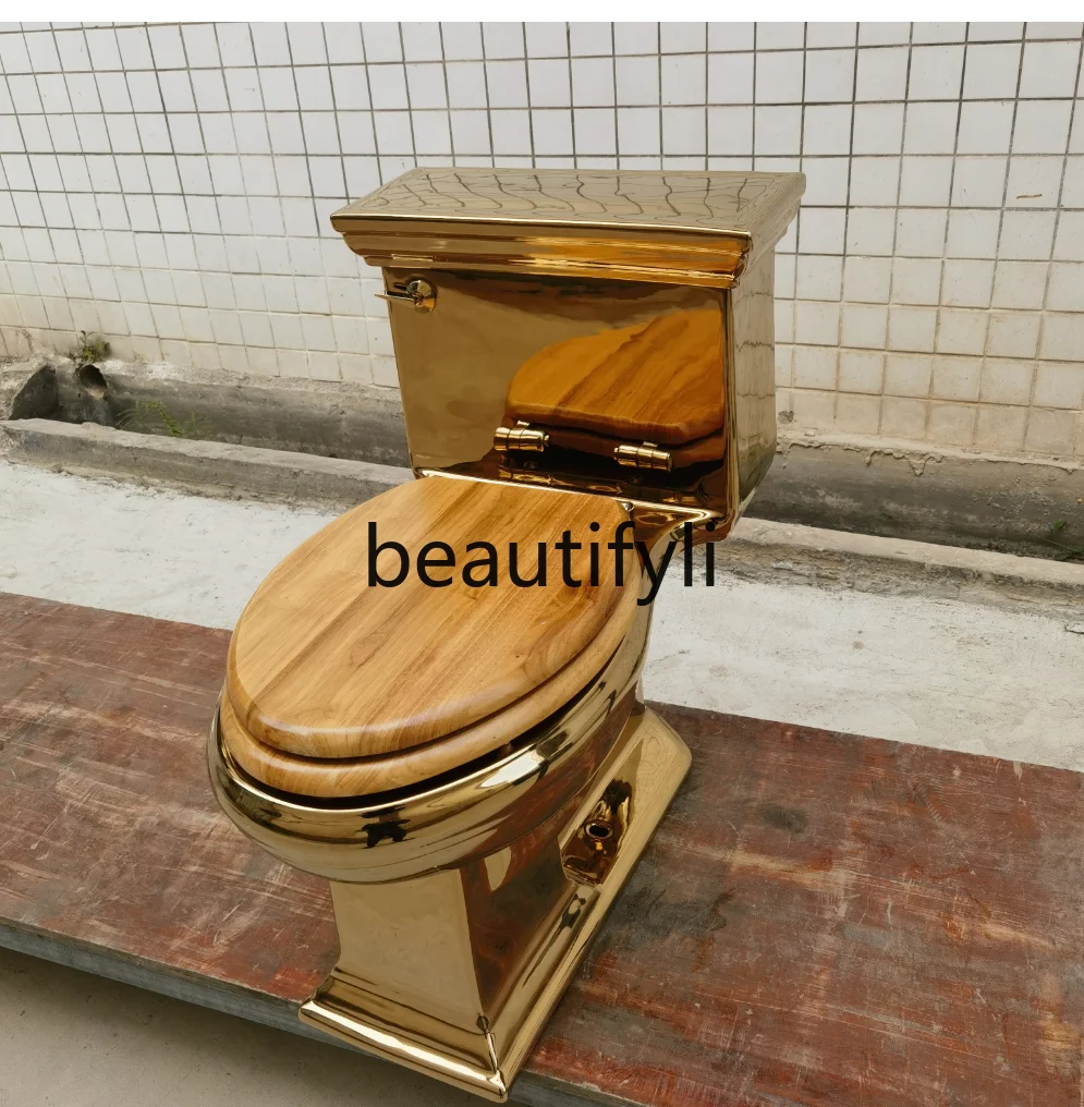

European-style local tyrant golden toilet, retro wind toilet, gold-plated star hotel