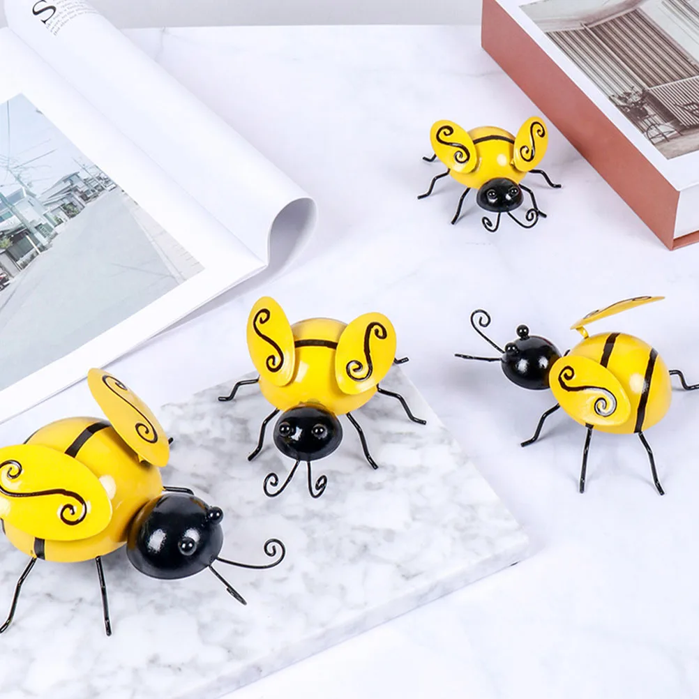 

4Pcs Iron Art Bee Wall Decor Delicate Metal Hanging Ornament for Indoor Outdoor Garden Decoration Pendant Wall