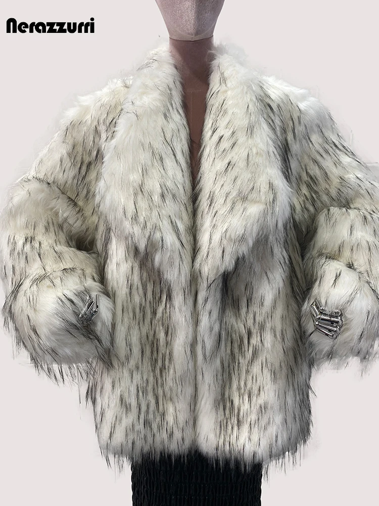 Nerazzurri Winter Oversized Shaggy Hairy Soft Fluffy Thick Warm White Faux Fox Fur Coat Women Loose Casual Runway Fashion 2024