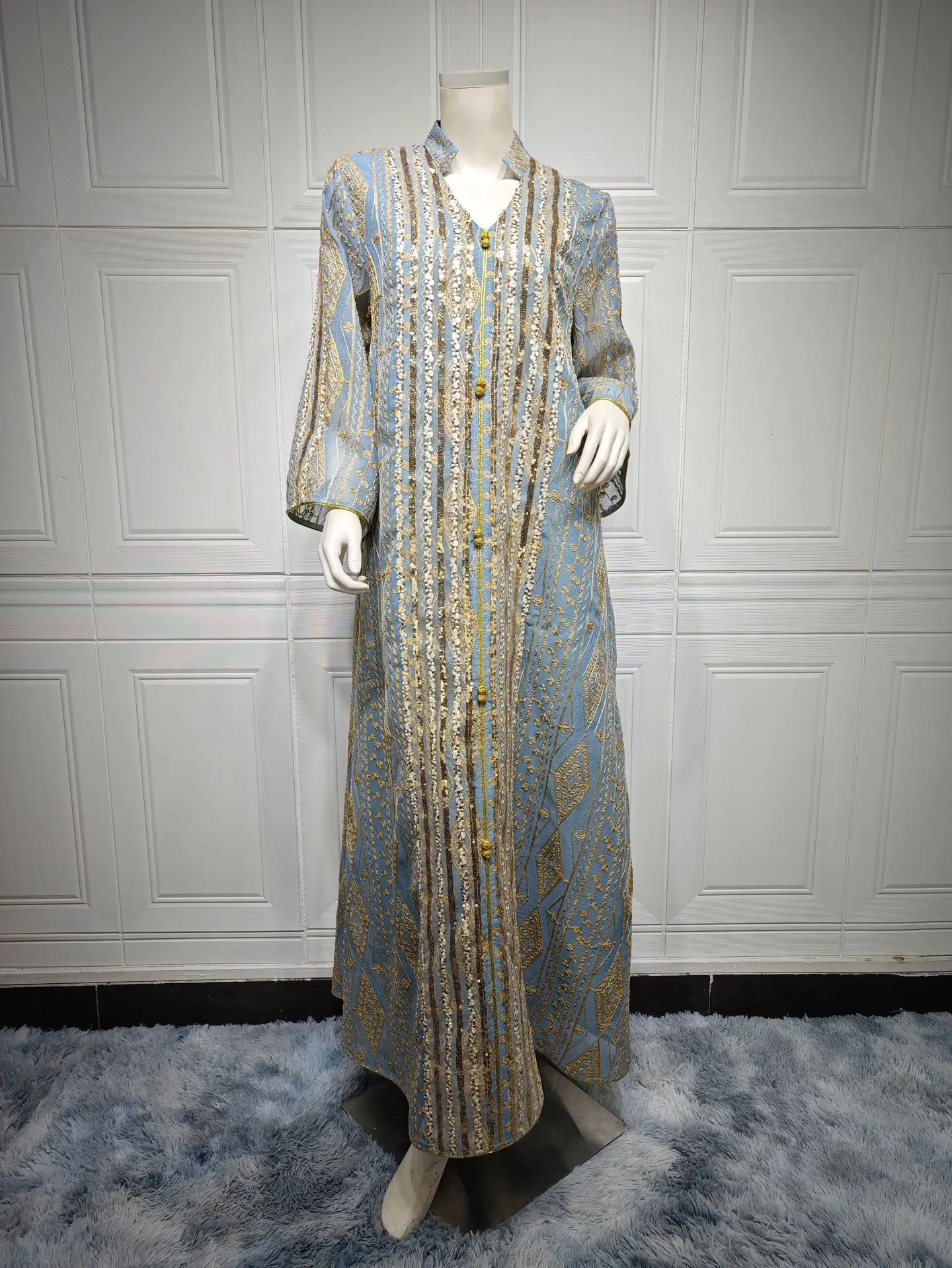 Luxury Blue White Abayas for Muslim Women Embroidered Evening Dress Sequins Ramadam Kimono Full Length Dresses Fashion Robe