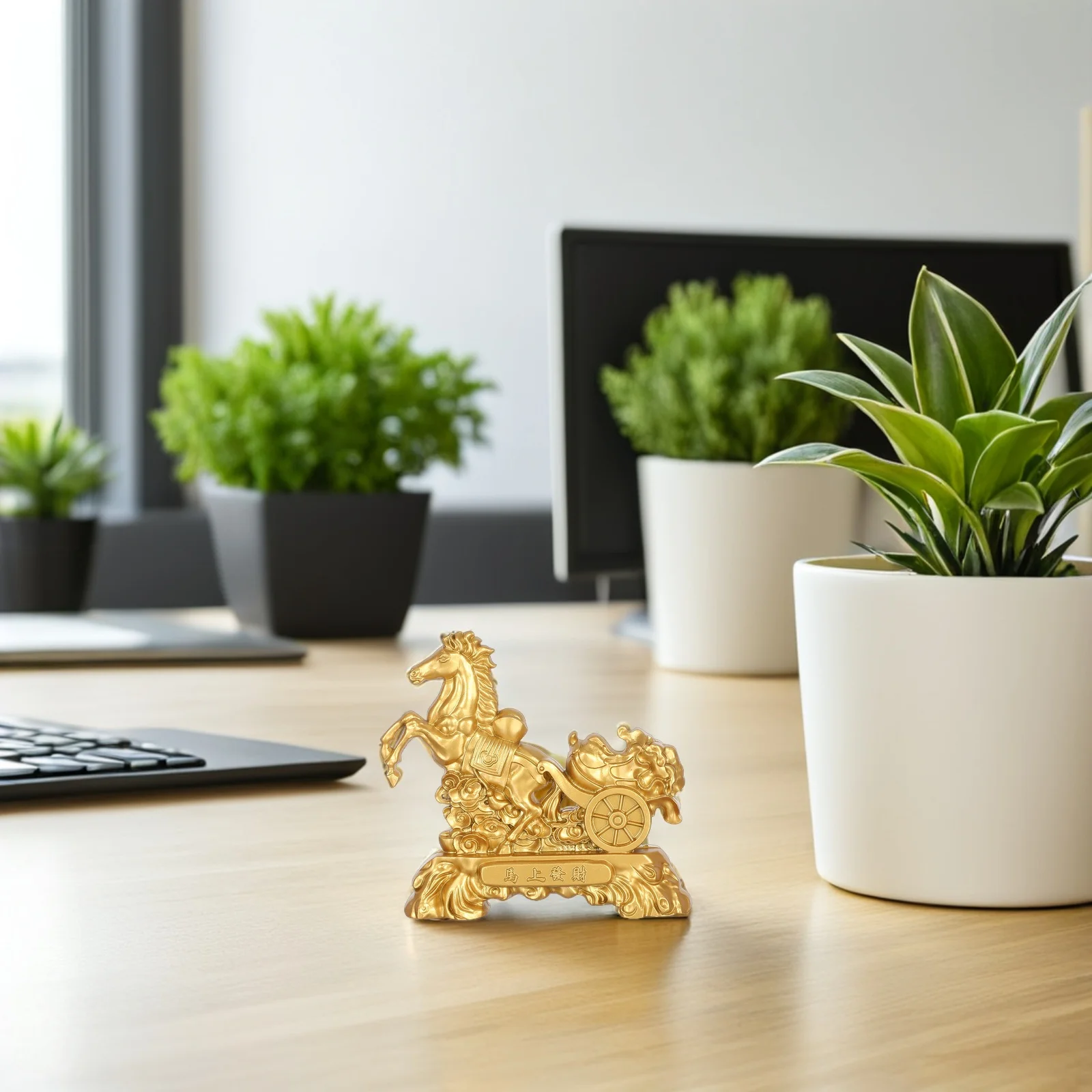 

Mini Horse Tabletop Ornament Zodic Horse Year Present for Car Dashboard Garden Feng Shui Lucky Decoration 2026 Celebration