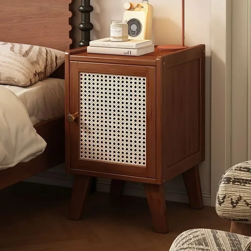 Factory Minimalist Bedside Table, Bedroom Bedside Shelf, A Few Cracks By The Bed, Narrow Cabinet, Storage Locker