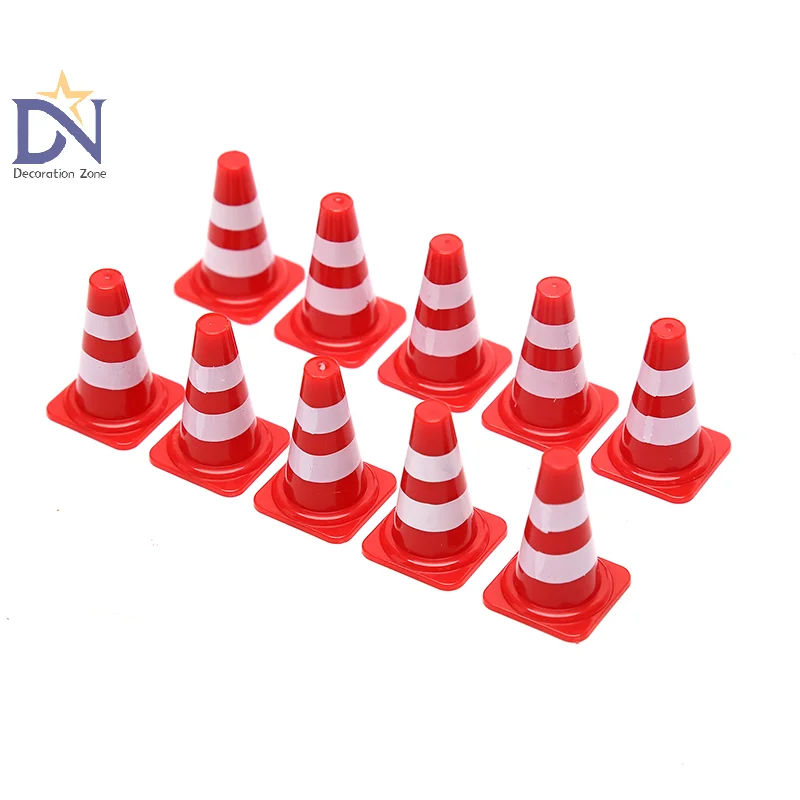 10x Mini PlasticTraffic Cones Sport Training Roadblock Mini Traffic Signs