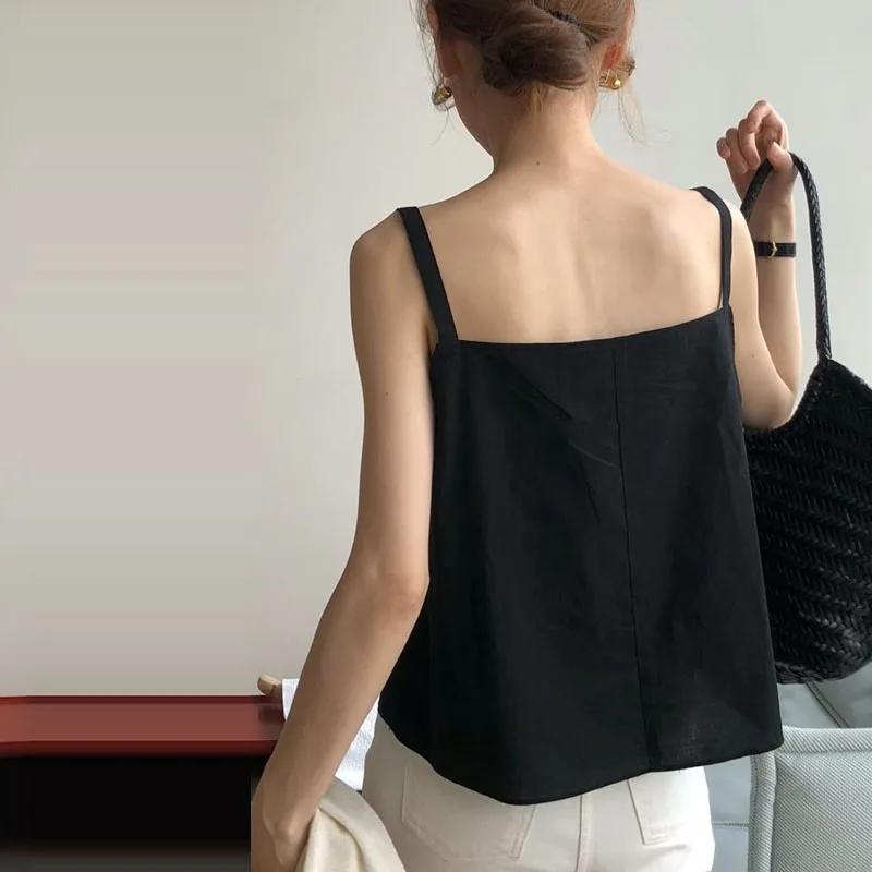 Summer New Women's Svel Square Collar Loose Design Sense Doll irt Top Strap Vest Folded Design Pure Color ort Length