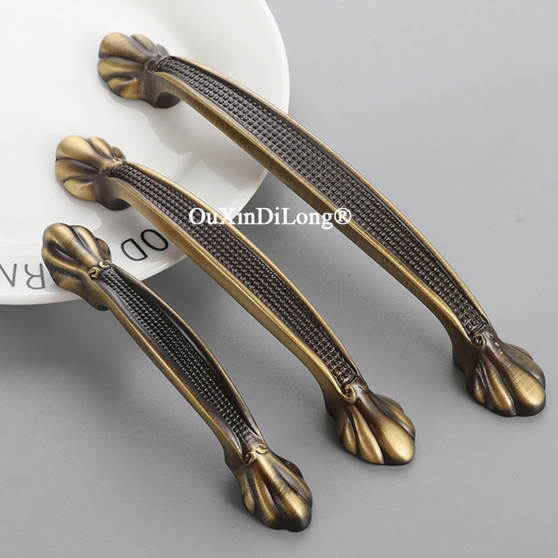 Classic Retro 4PCS Solid Brass Antique Furniture Handles Drawer Pulls Cupboard Wardrobe Dresser Closet TV Cabinet Pulls Knobs