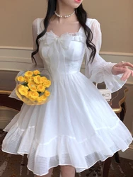 HOUZHOU vestido blanco Kawaii para mujer, gasa estilo Lolita, manga larga, Mini vestidos de hada con lazo, volantes, Patchwork, cuello cuadrado