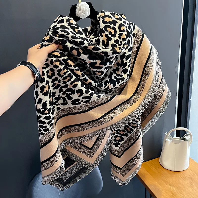 New Retro Leopard Print Fashion Scarf Imitation Cashmere Shawl Thickened Tassel Air-conditioning Blanket Cold Insulation Woman