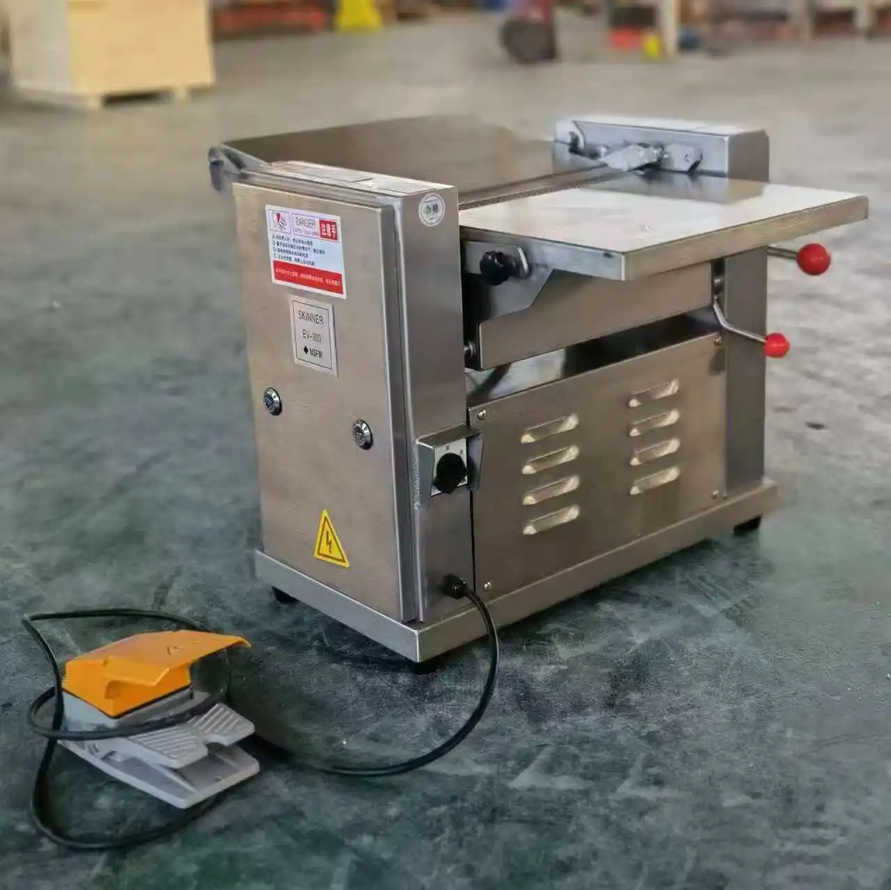 High-Speed Automatic Commercial Fish Processing Machine Beef Meat Slicer Pig Skin Peeler