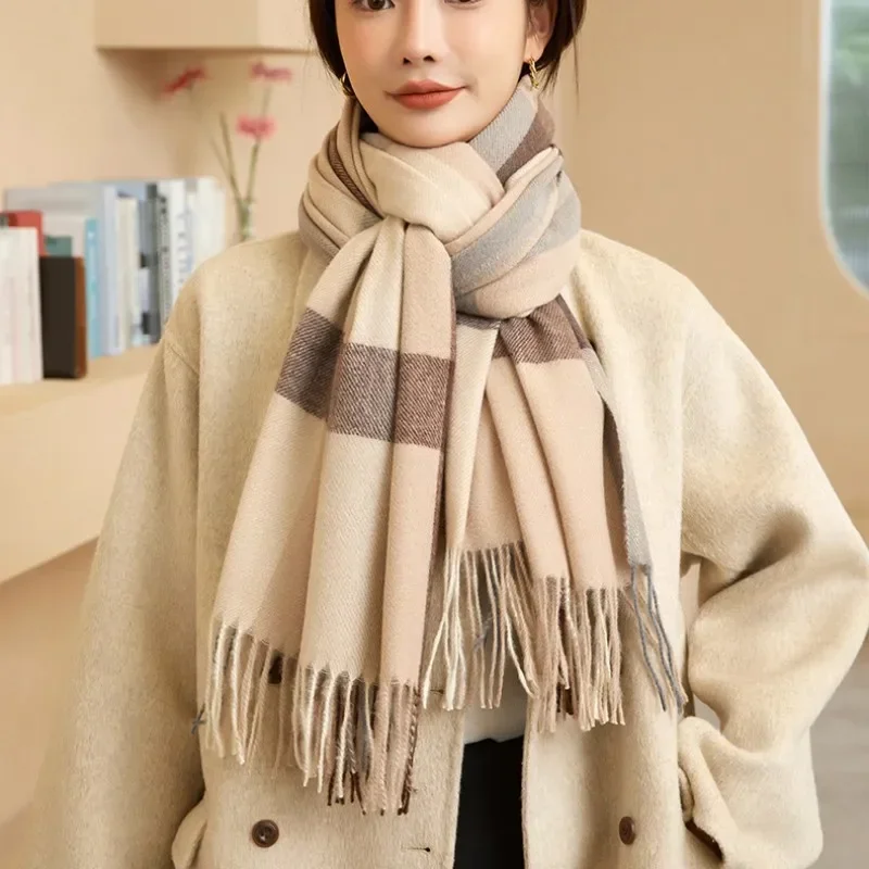 Scarf Women\'s Winter 2024 New Thickened and Warm Imitation Cashmere Plaid Shawl Korean Version Versatile Tassel Neck Wholesale