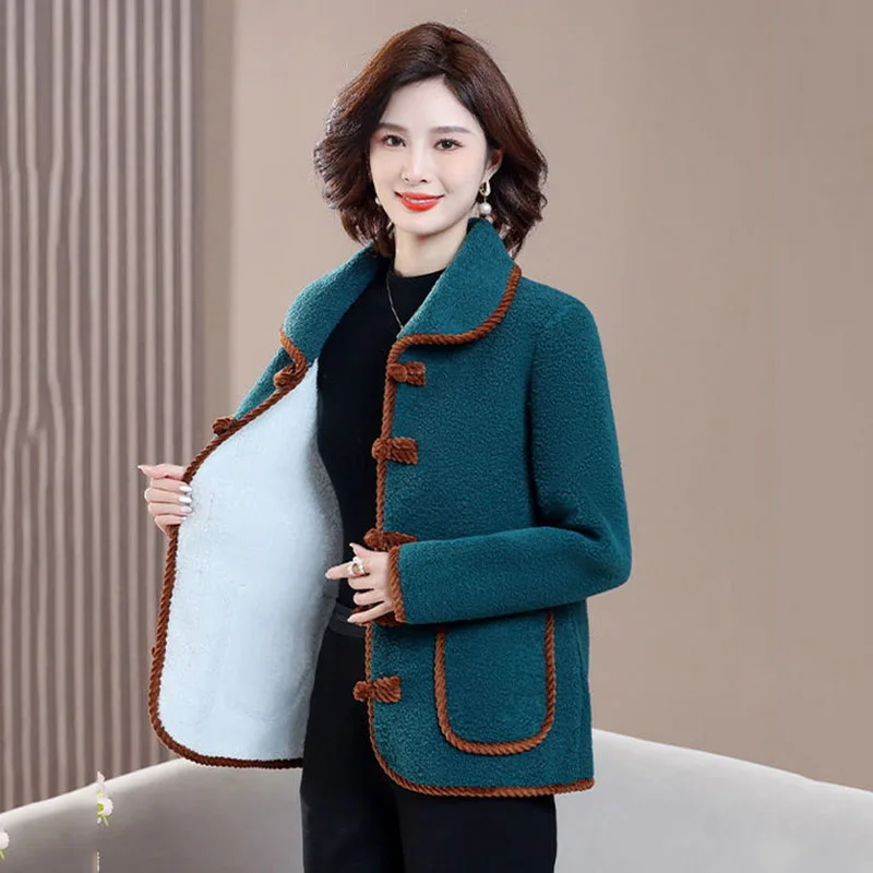 Winter Lambswool Fleece Keep Warm Cotton-padded Clothes Fashion Middle-aged And Elderly Women Particle Velvet Hooded Coat Tide.