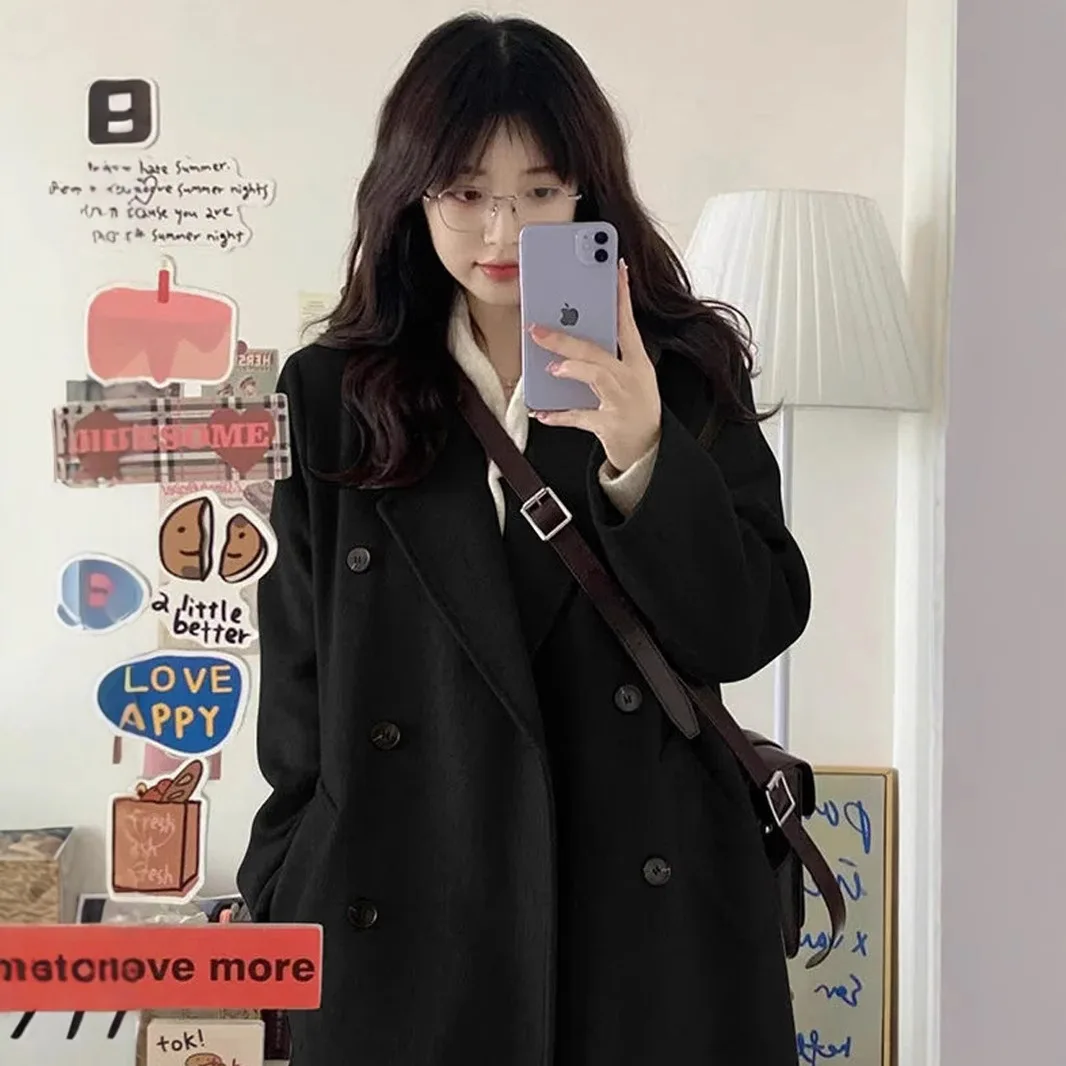 

2025 Autumn and Winter New Women's Woolen Coat Loose Commuting Collar Woolen Coat