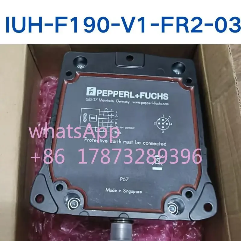 

New IUH-F190-V1-FR2-03 Ultra high frequency reading and writing head for quick delivery