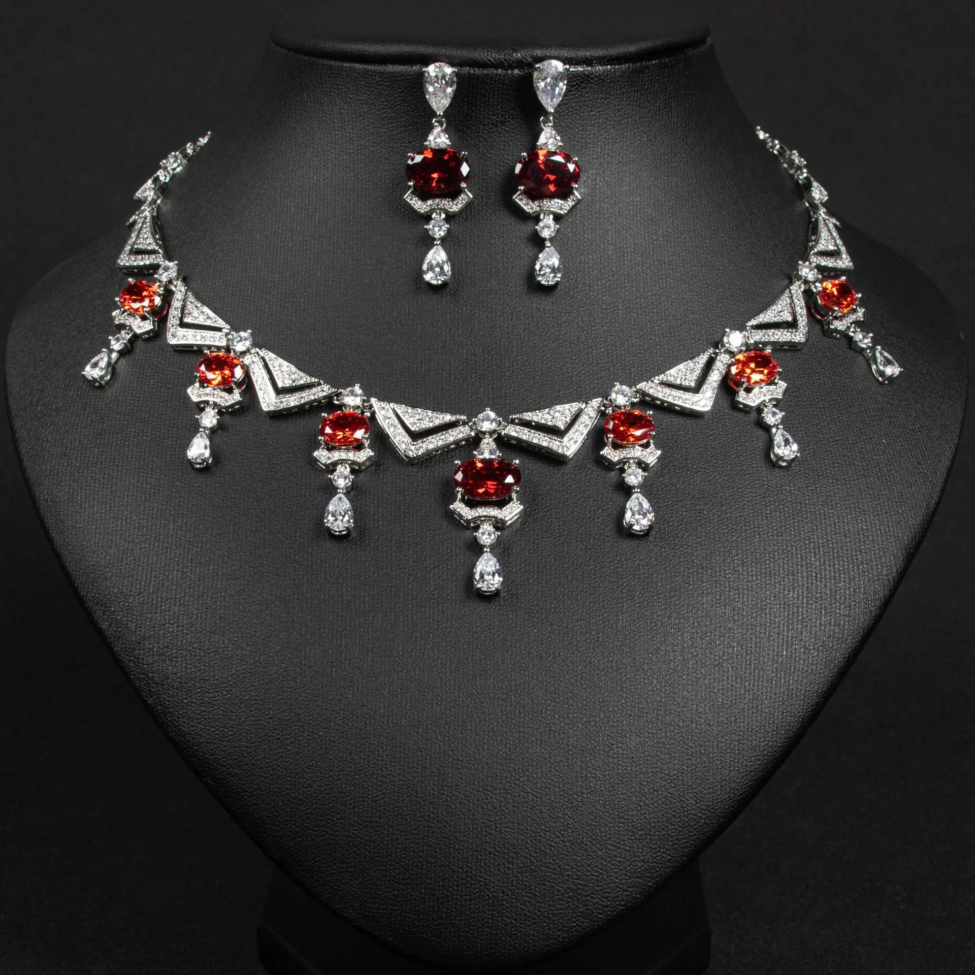 HIBRIDE Gorgeous Beautiful Ladies Zircon Jewelry Necklace Earrings Set Gala Dance Summer Dress Graduation Accessories S-601