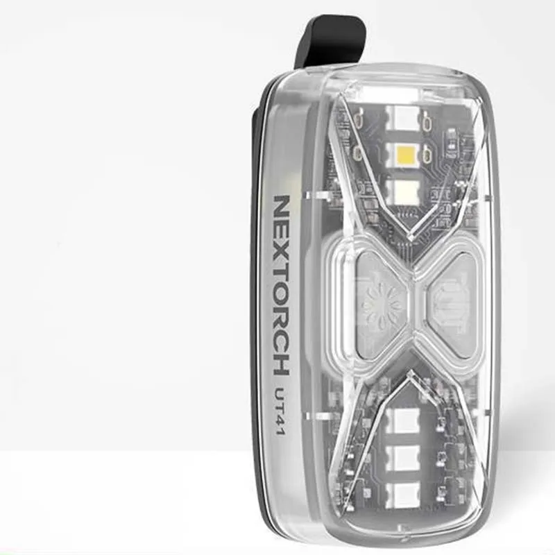 

Nextorch UT41 Полицейский фонарик Наплечное предупреждение Аварийное освещение с 6 источниками света Перезаряжаемый светодиодный сигнальный фонарь типа C