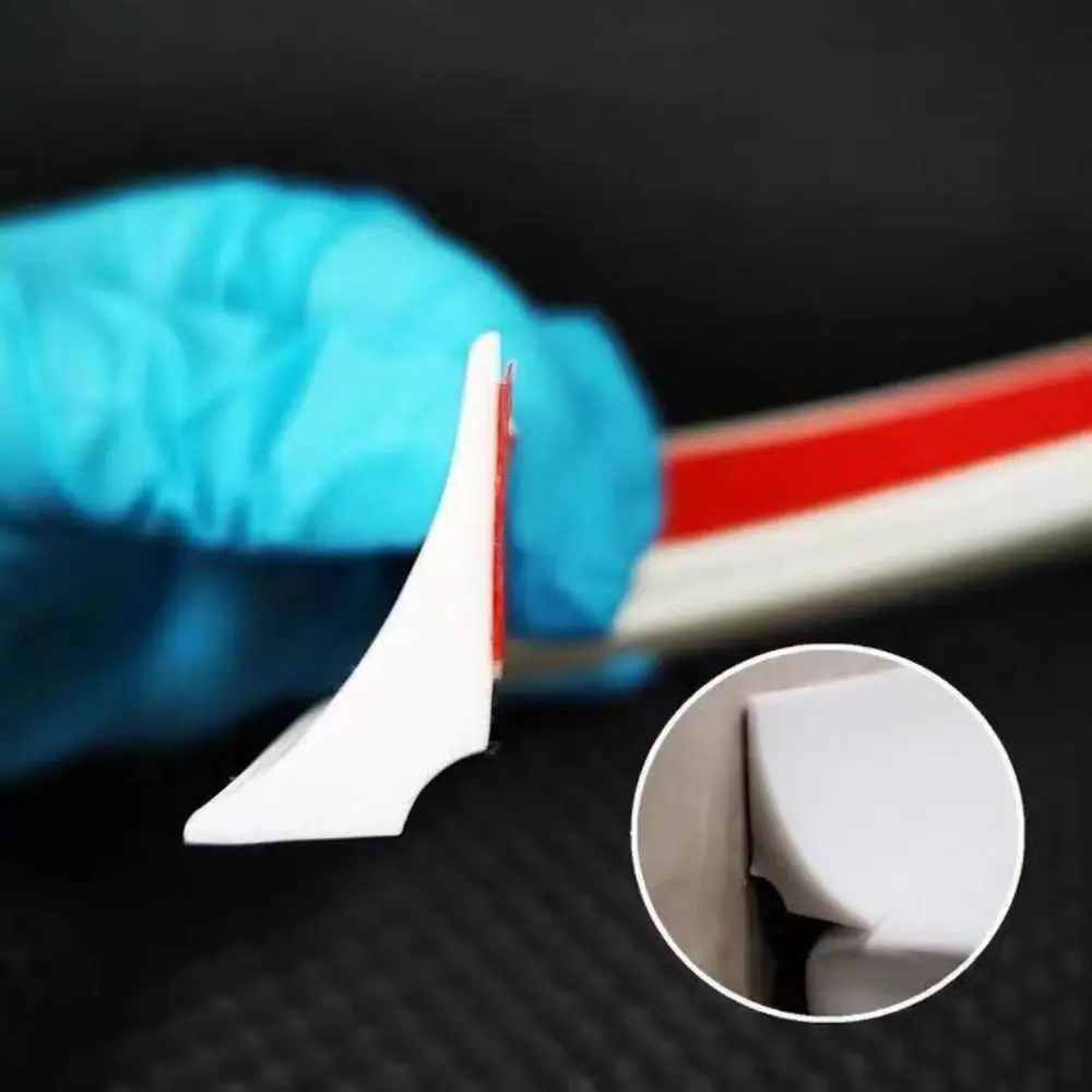 شريط سدادة مياه أسود/أبيض قابل للانحناء، حاجز مياه من السيليكون ذاتي اللصق، فصل جاف ورطب مقاوم للماء #1