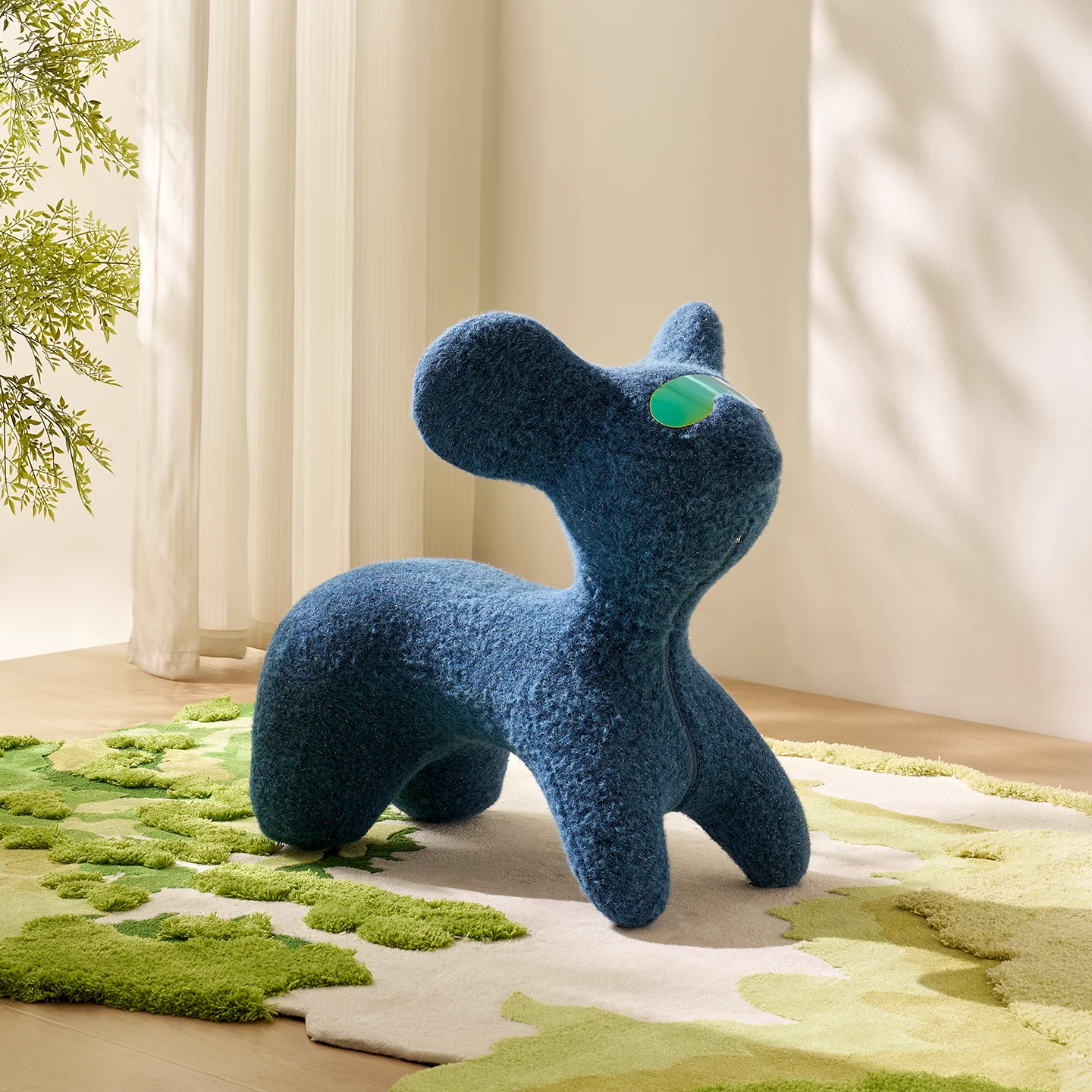 

Mouse Cartoon Style Lounge Chair for Small Living Room Decor Cute Minimalist Designer Accent Chair for Home Office Bedroom