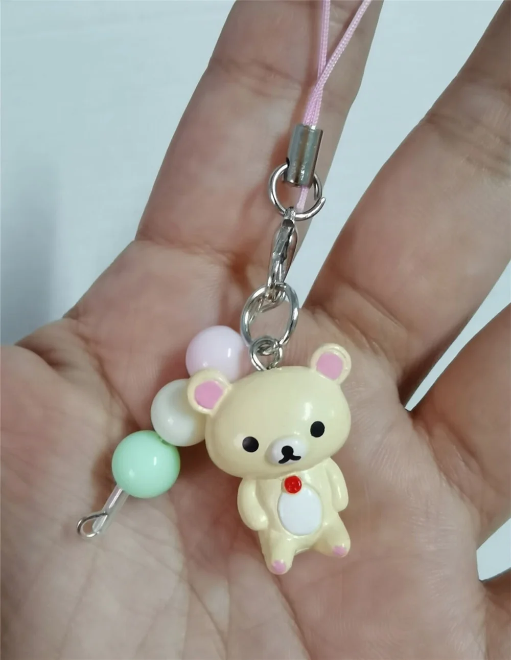 Rilakkuma Korilakkuma Urso Cor Dango Doces Bead Strap Keyring, Mascote Keychain, Keyholder, Cadeia de telefone móvel Brinquedo Pingente