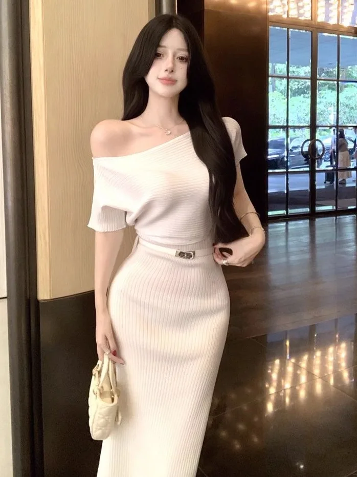 Pink Knitted One-Shoulder Dress Women's Sexy Belted Mid-Length Casual Wear Breathable Korean Style Regular Fit Short Sleeve