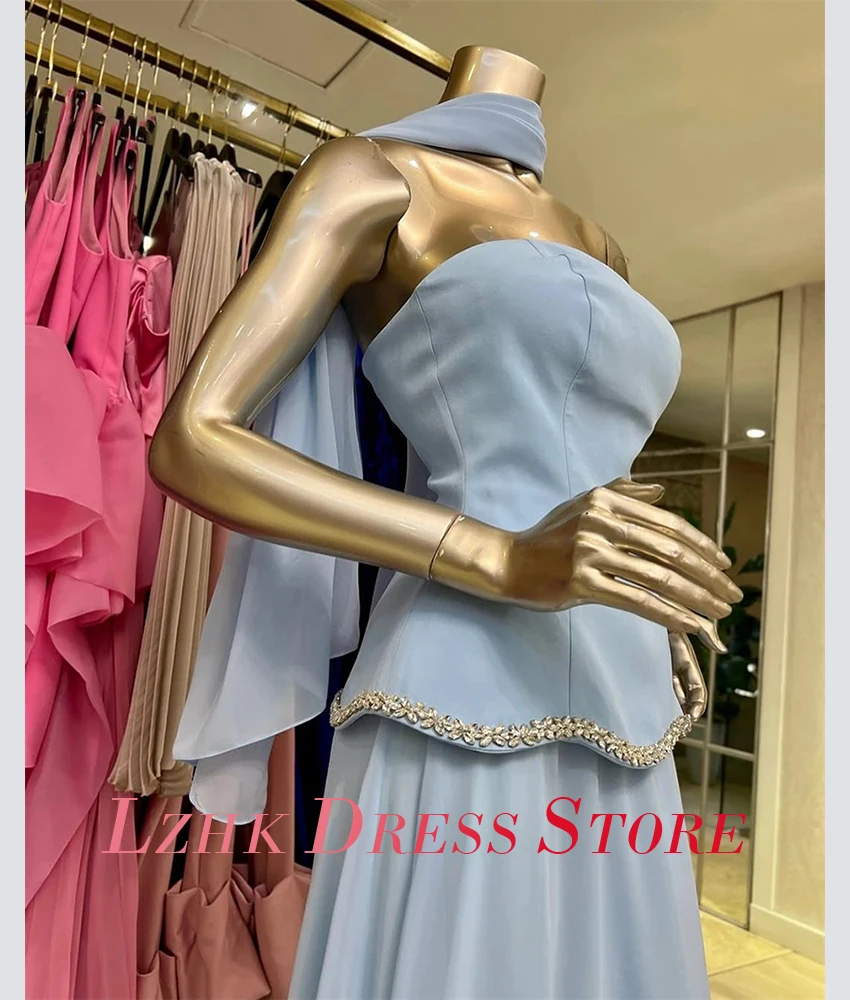 Gaun Malam Pita Kristal A-Line Sifon Anggun Kustom Gaun Prom Tanpa Tali Panjang Selantai Tanpa Lengan Temperamen