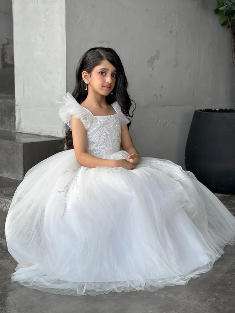 Flower Girl Dresses White Tulle Puffy Sequin Flory Sleeveless For Wedding Birthday Party Holy Communion Gowns