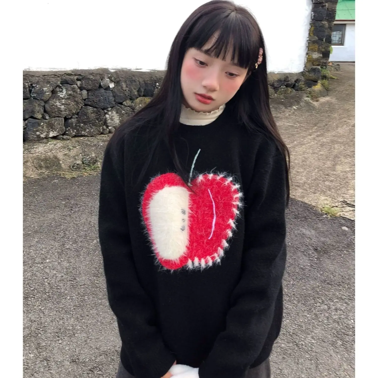 Gaganight Women Black Retro Slimming Lazy Cartoon Apple Sweater 2024 Women's Autumn Winter New Loose Knitted Small Top Female