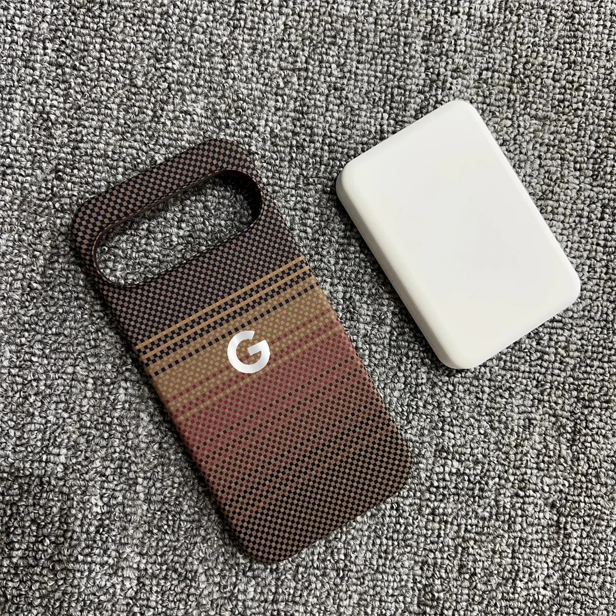 Ultradünne Hart-PC-Hülle mit Kohlefasermuster für Pixel 11 10 9 Pro XL, kompatibel mit kabellosem Laden über Magsafe, Anti-Drop-Abdeckung