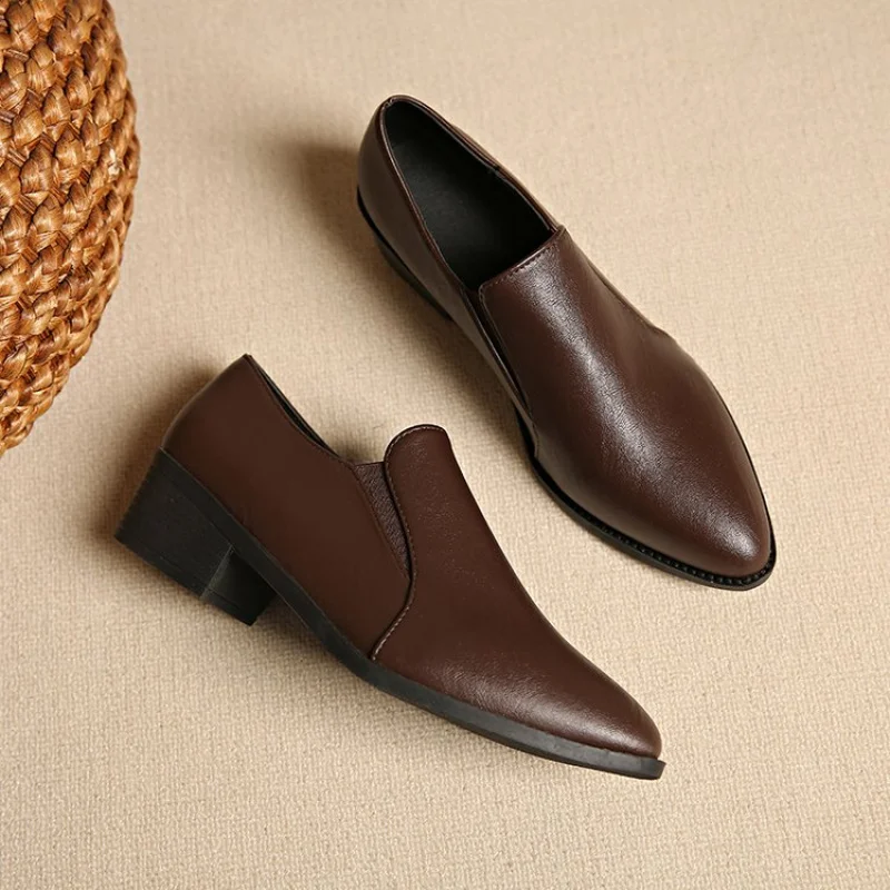 2025年新作 レディース フレンチレトロローファー - ポインテッドトゥ スリッポン 厚底ヒール & 通気性デザイン、春秋快適シューズ