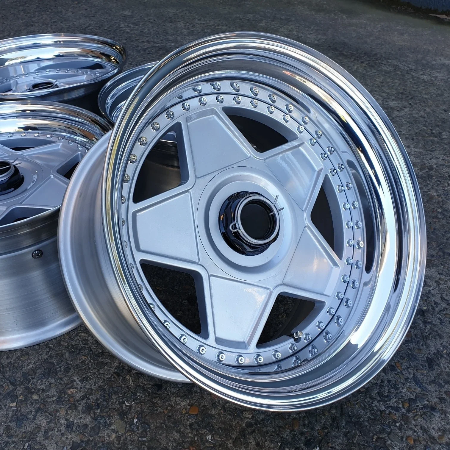 Bku 3 Piece 5x108 for Ferrari F40 F50 288 GTO Enzo LaFerrari F8 Tributo Forged Wheel 16 17 18 Inch Deep Dish Alloy Rim Classic