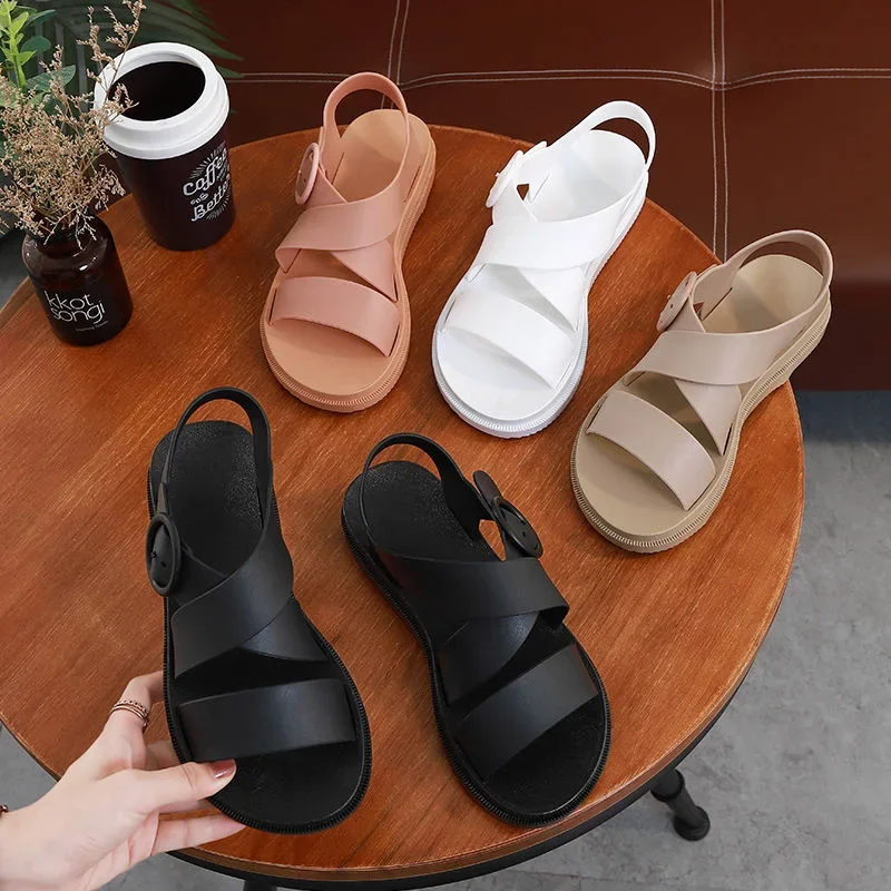 2024 New Fashion Instagram Trendy Celebrity Casual Flat Bottom Fairy Beach Simple Roman Shoes Round Toe Sandals