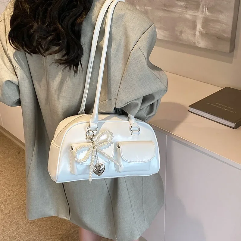 PU Solid Sewing Fashion Portable Shoulder Bags Pearl Bow Decoration High Capacity Hand Bags 2024 Hot Sale Youth Bags for Women