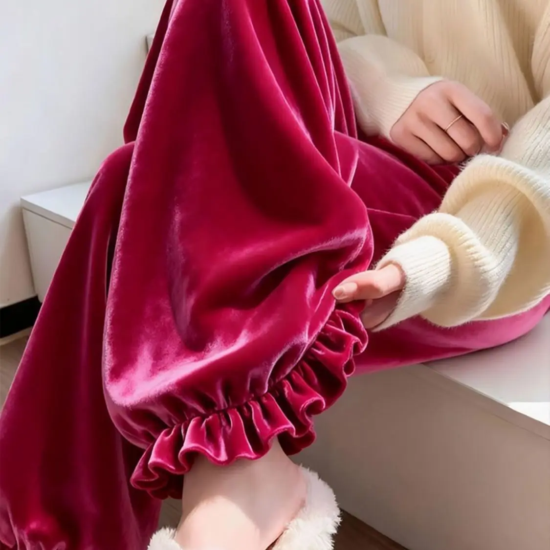 Dragon fruit color super fire lace velvet pants women's autumn and winter loose straight trousers tide