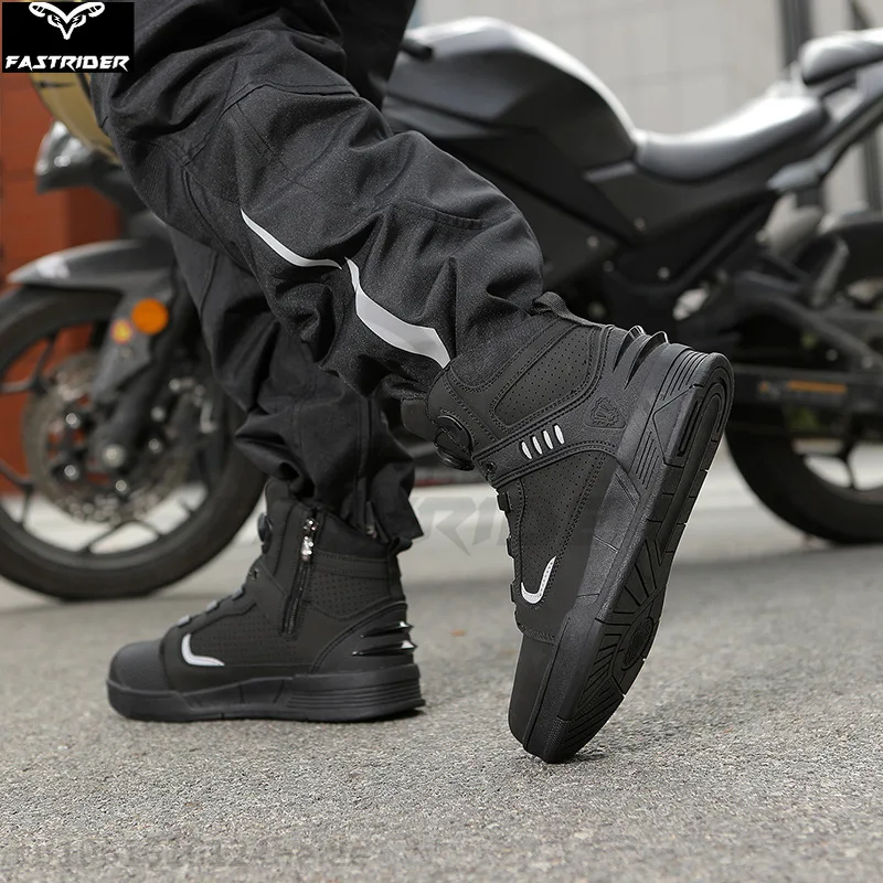 Four Seasons Motorcycle Riding Shoes Breathable and Wear Resistant Knight Motorcycle Boots Genuine Leather Road Racing Boots