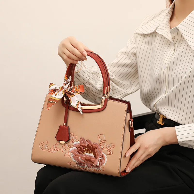 

Embroideried Women Shoulder Bags Retro Male Handbags Fashion Ladies Sling Bags