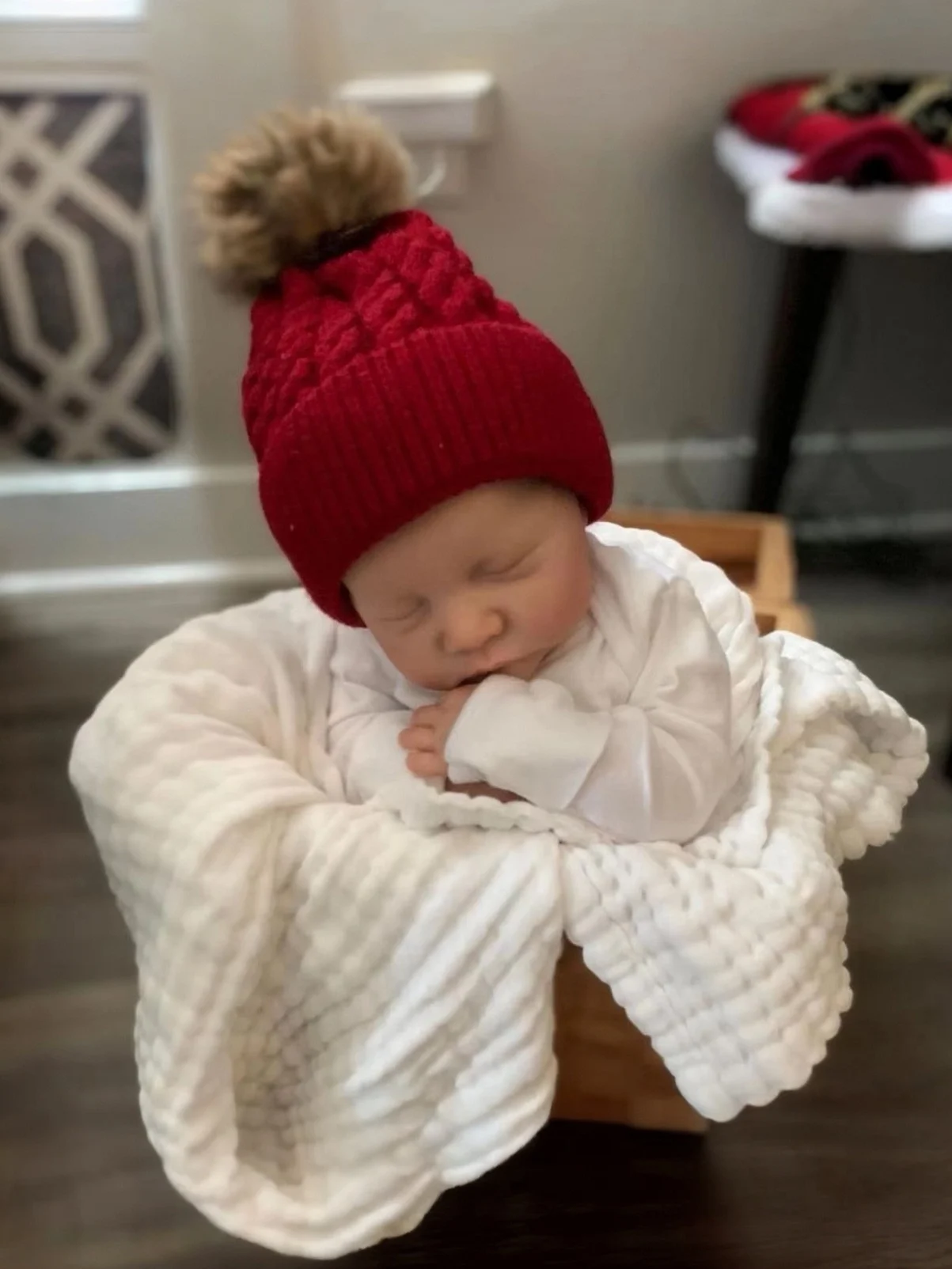 

Cokela 19inch/48cm Real baby doll Real Soft Touch Baby Realistic Silicone Reborn Baby Doll With Hand-Drawing Hair