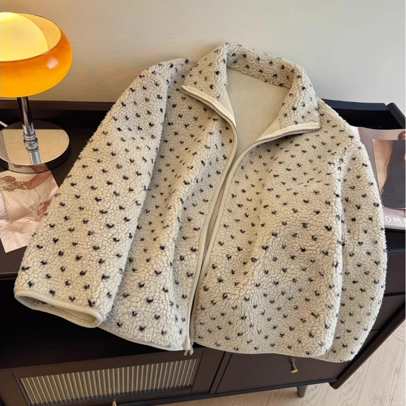 

Женская осенняя куртка, плюшевый кардиган на молнии, утолщенный свитер в горошек из искусственного меха ягненка с воротником-стойкой на зиму, высококачественный теплый топ